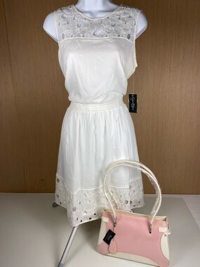 Jessica Simpson White Eyelet Lace Trim Fit & Flare Dress NWT Medium $129 MSRP